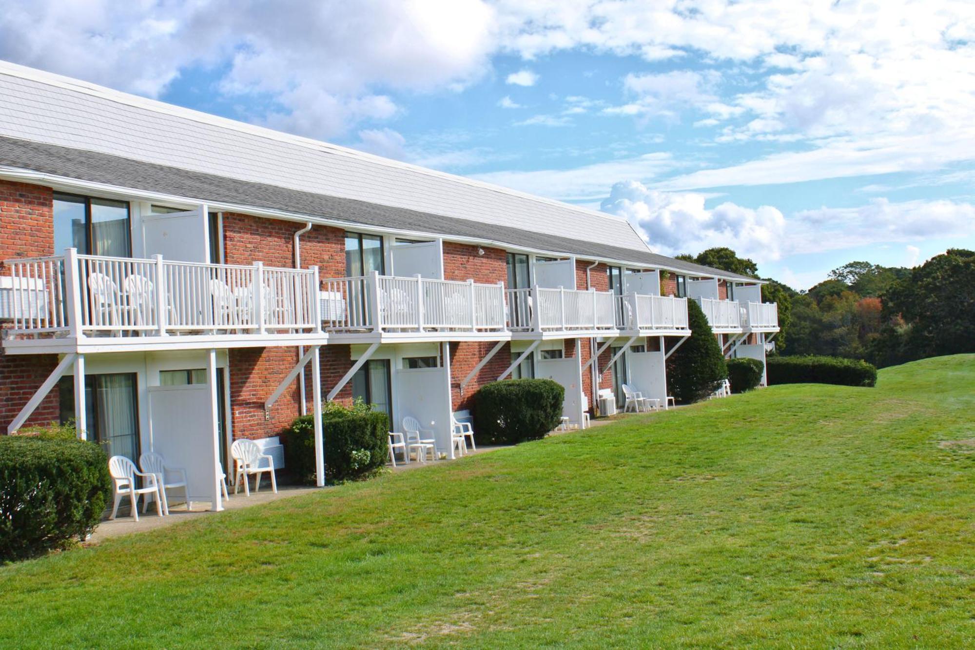 Cape Cod Irish Village - The Emerald Resort Barnstable Exterior foto